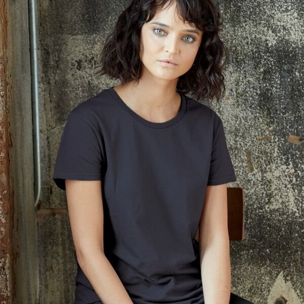 Softstyle® Women’s Lightweight T-Shirt Thumbnail